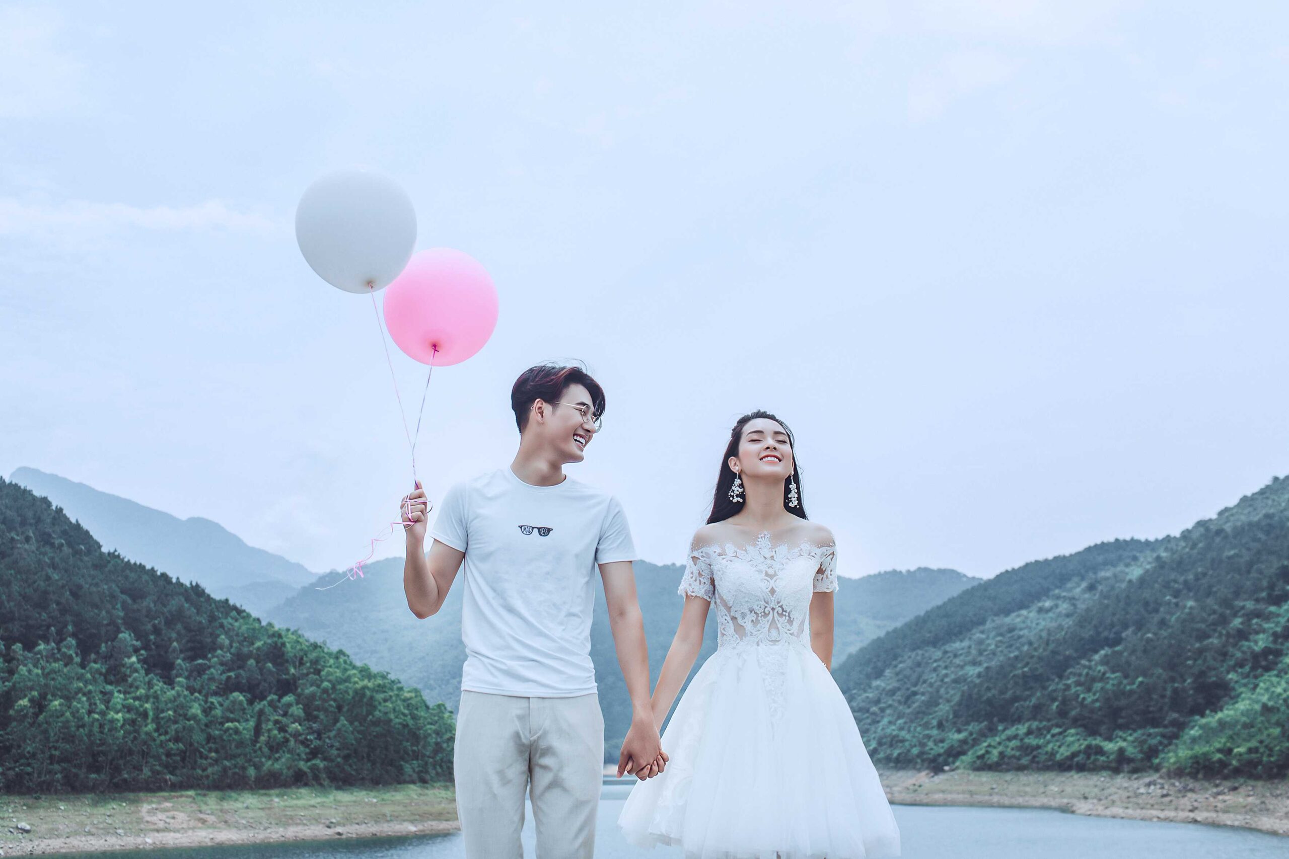 Chụp ảnh cưới ở biển