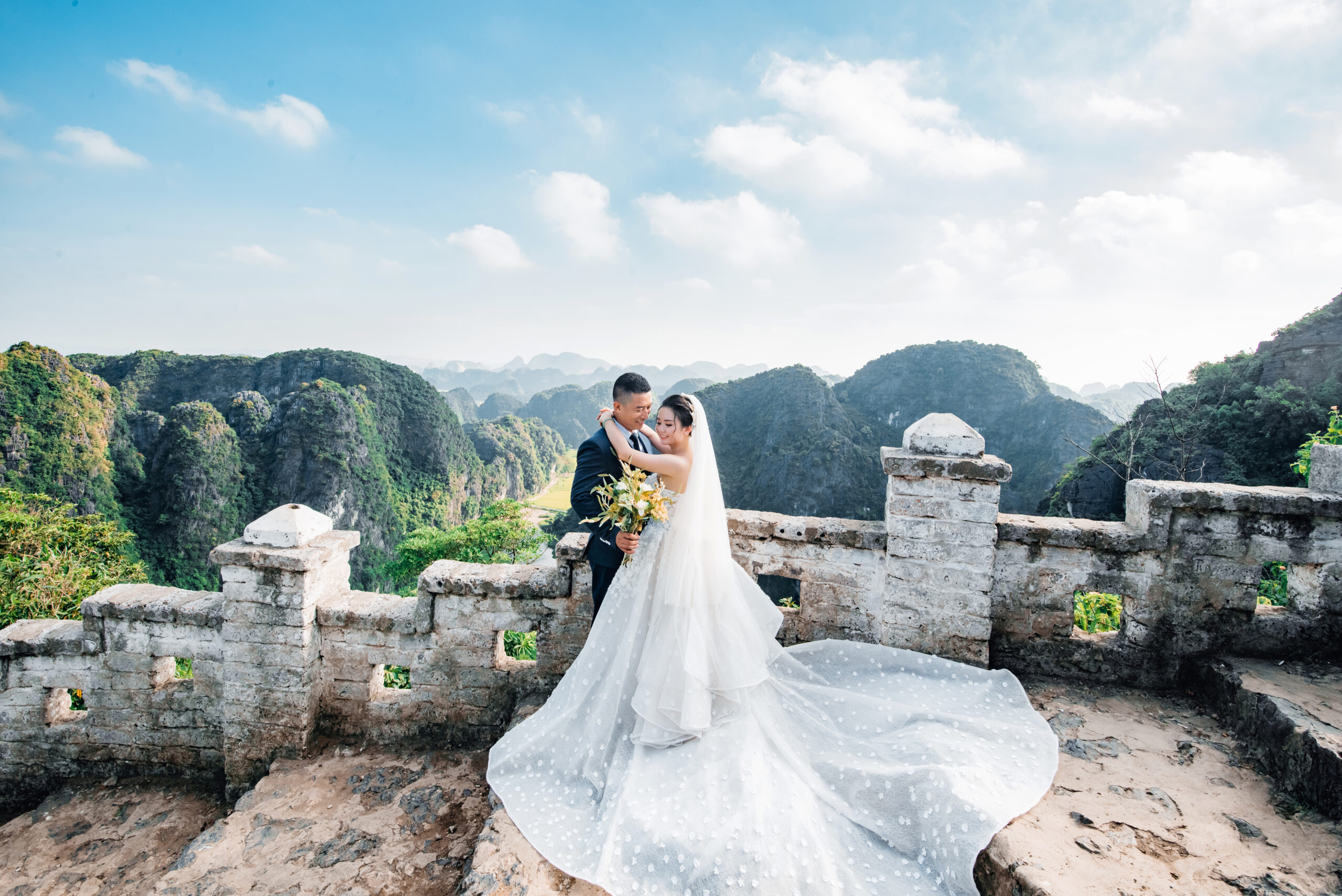 Váy cưới cho cô dâu mập