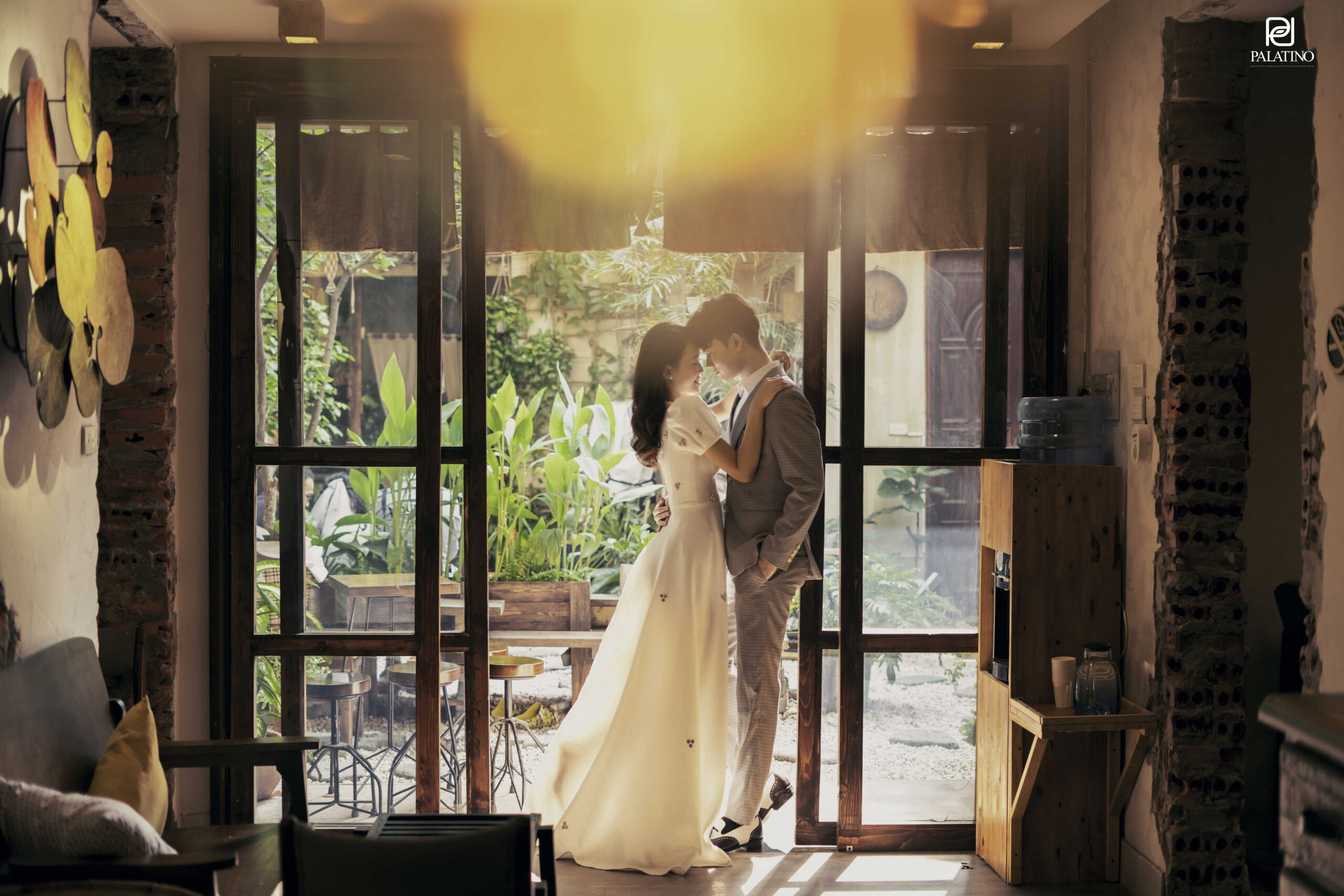 Top 10+ chụp ảnh cưới tại quán Cafe đẹp nhất Hà Nội